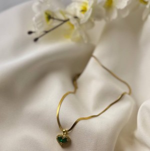  Green heart Necklace 