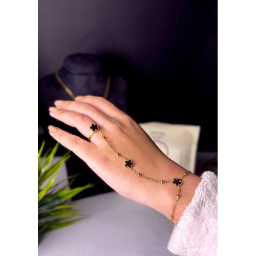  Black Van Cleef palm  