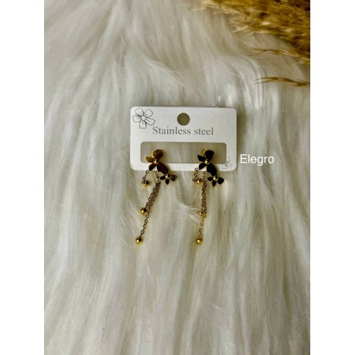Earring 