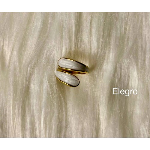 White Ring  