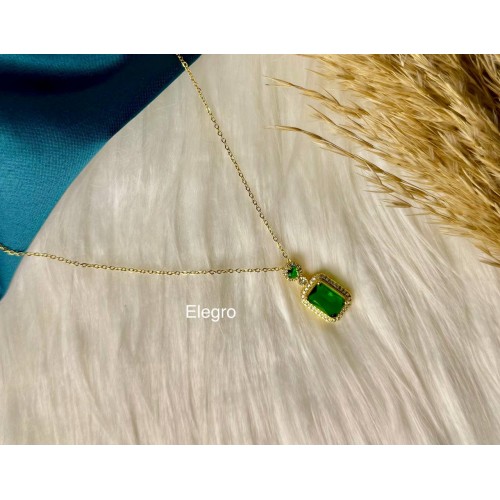  Green clover Necklace 